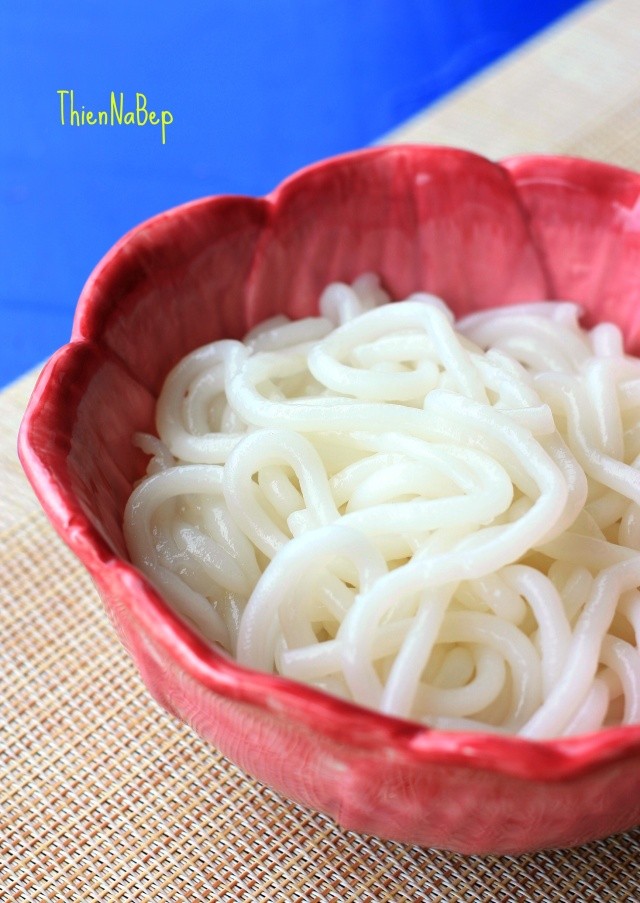 Hướng dẫn cách làm 4 sợi bánh canh đơn giản, đảm bảo vệ sinh